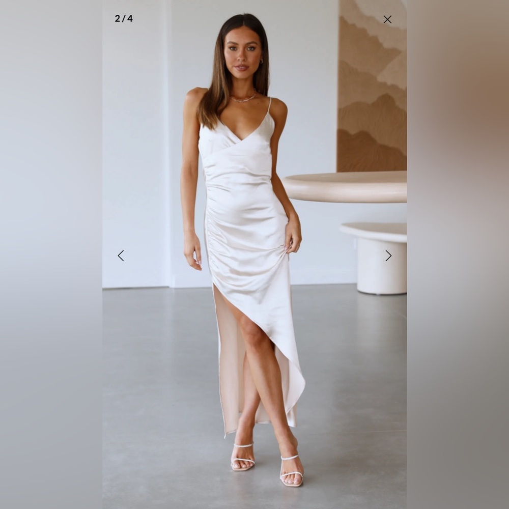 Valentine’s Date Night Dress HELLO MOLLY NWT CANDY POPPIN SATIN MAXI CREAM